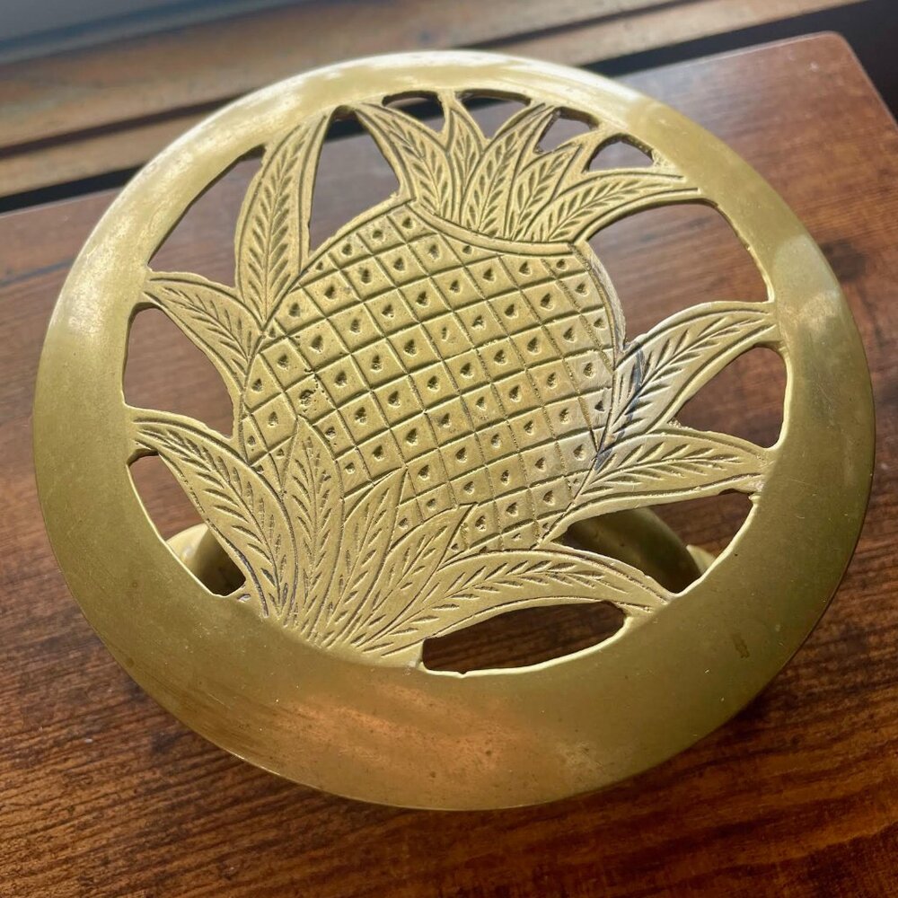 Vtng Raj Industries Footed Tripod Adjustable Brass Pineapple Trivet, MCM Style